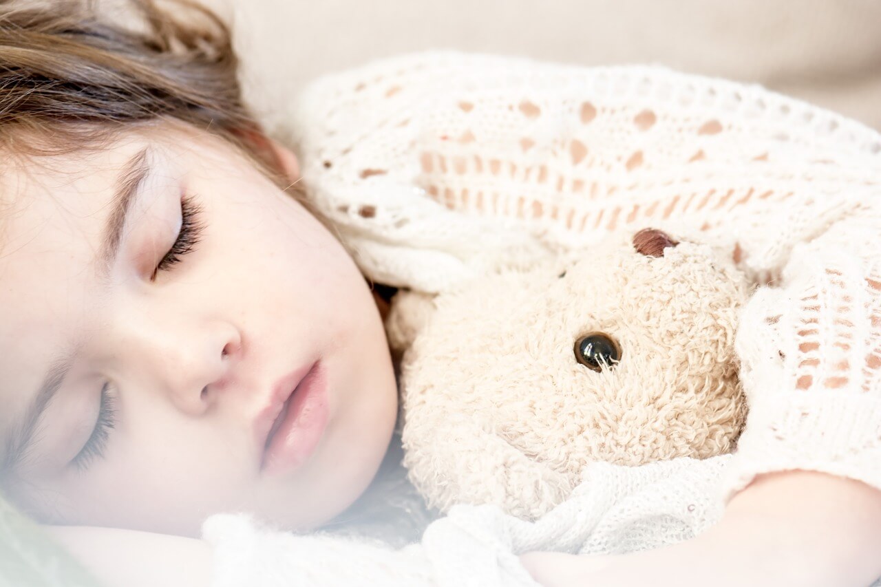 doudou peluche bébé